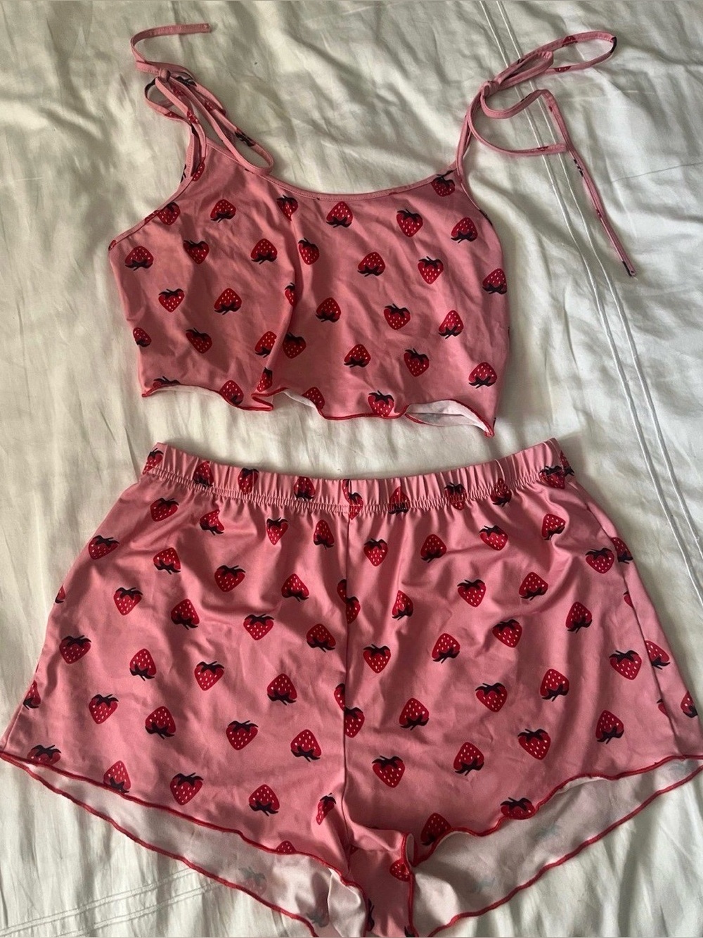 strawberry short pajama set size large very and coquette